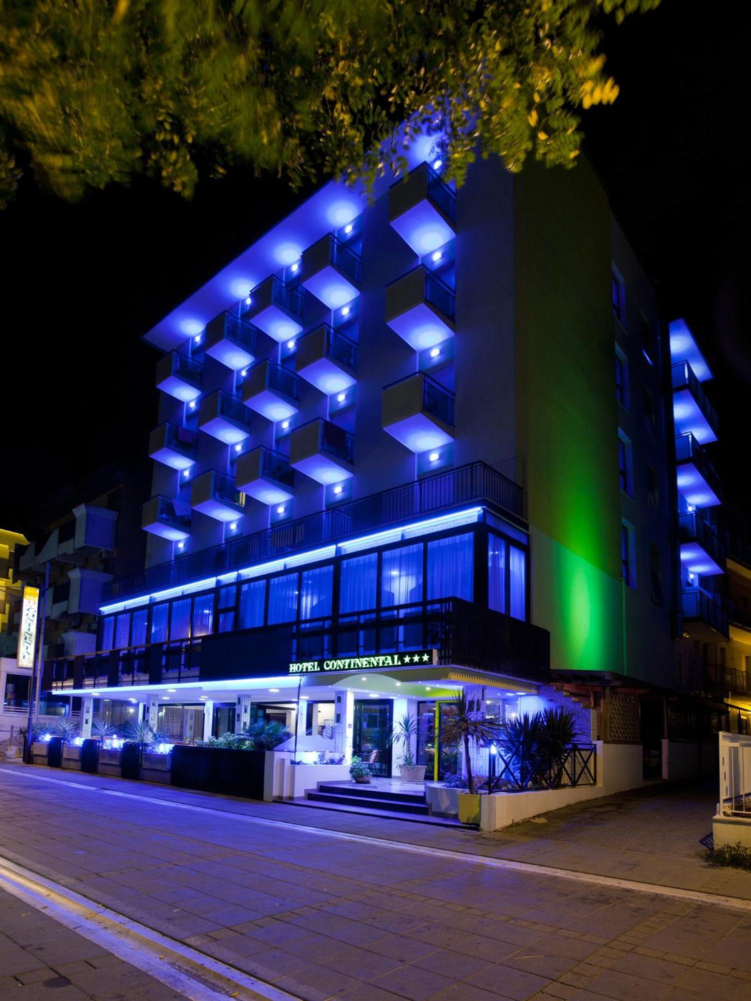 Hotel Continental Bellaria-Igea Marina Esterno foto